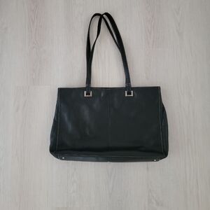 Perlina Classic Black Tote Bag